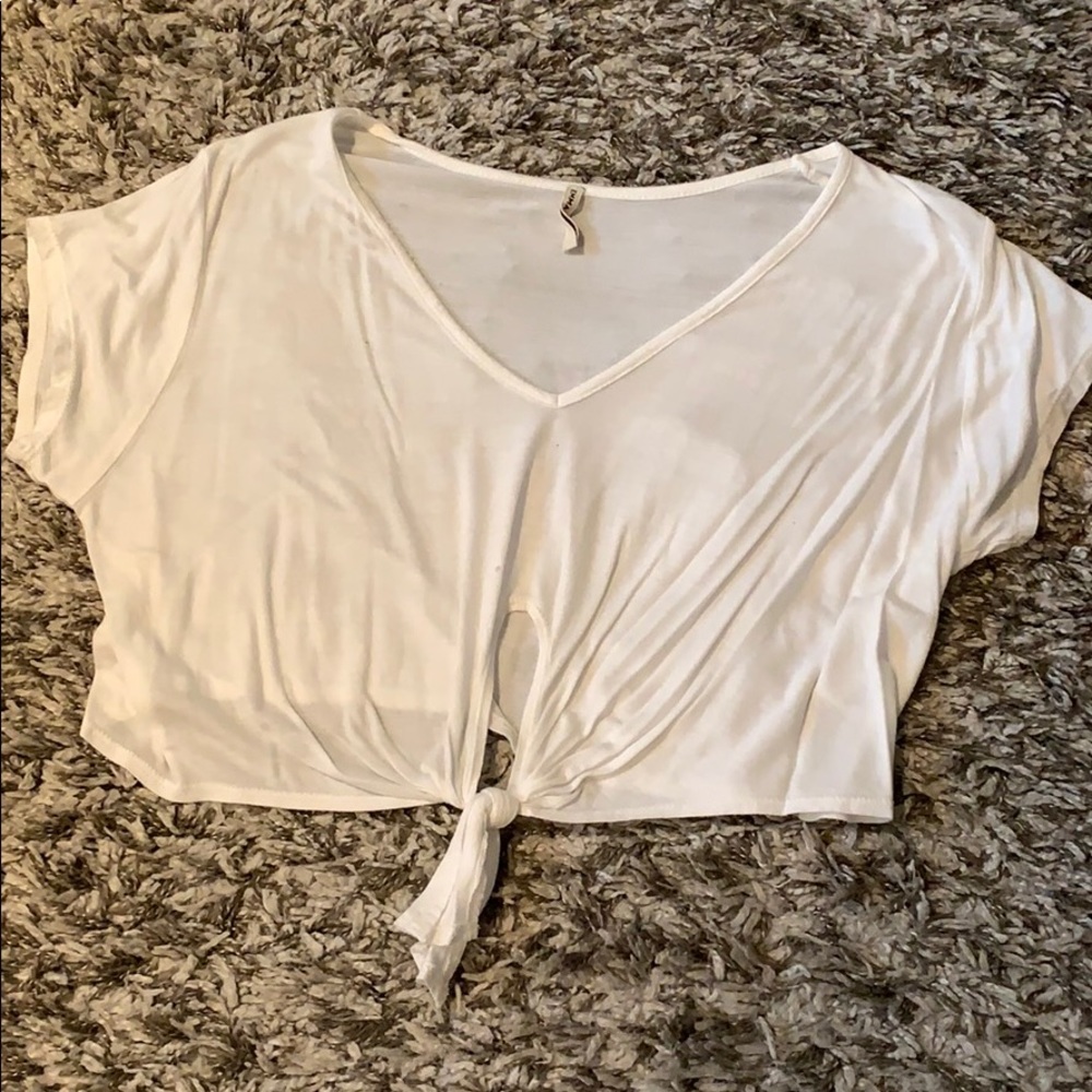 Emma & Sam white tee